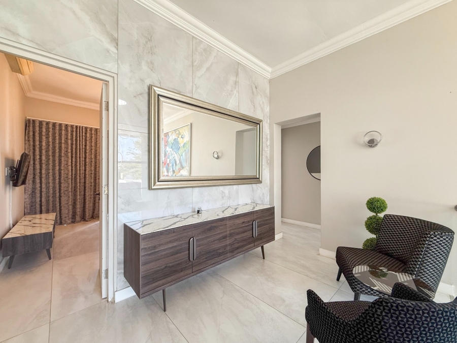 5 Bedroom Property for Sale in The Islands Estates North West